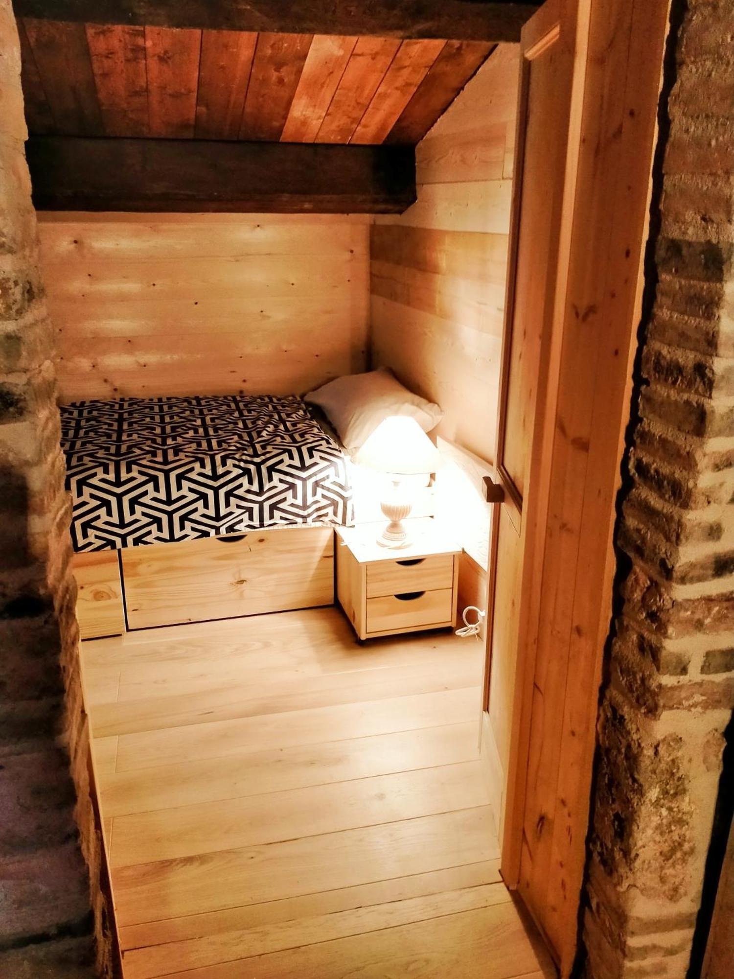 Maison En Pierre فياسترا الغرفة الصورة
